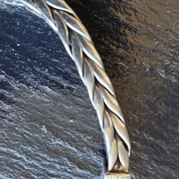 John Hardy SS & Black Sapphire Bracelet - Picture 9 of 15